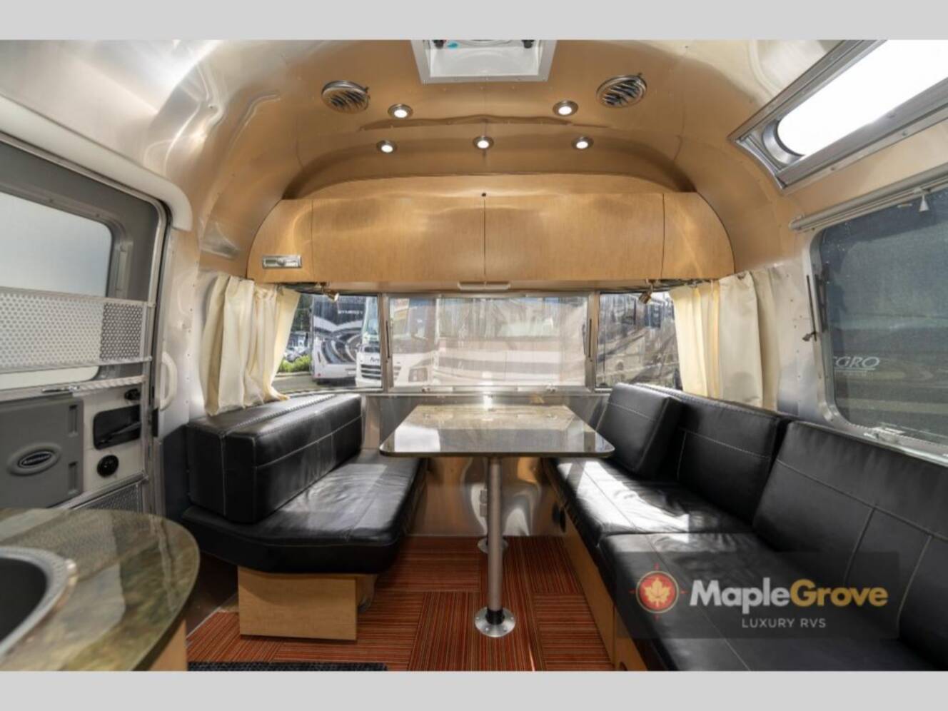 A photo of this 2015 Airstream Flying Cloud 25FB