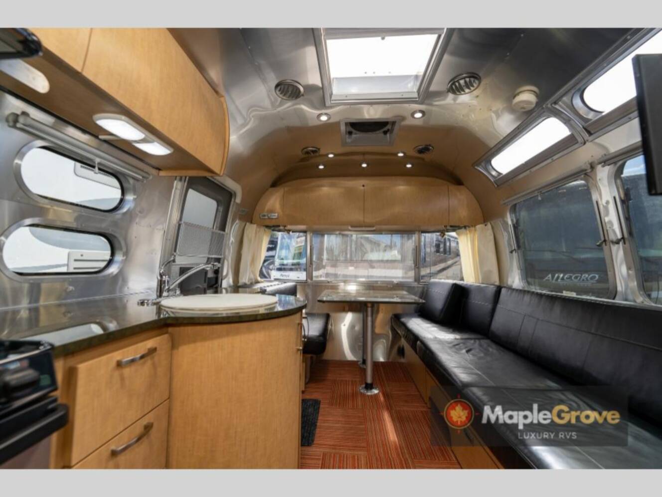 A photo of this 2015 Airstream Flying Cloud 25FB