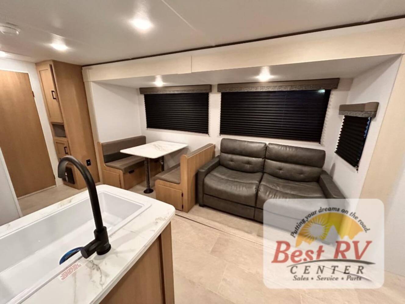 A photo of this 2026 Dutchmen Rv Aspen Trail LE 29TB