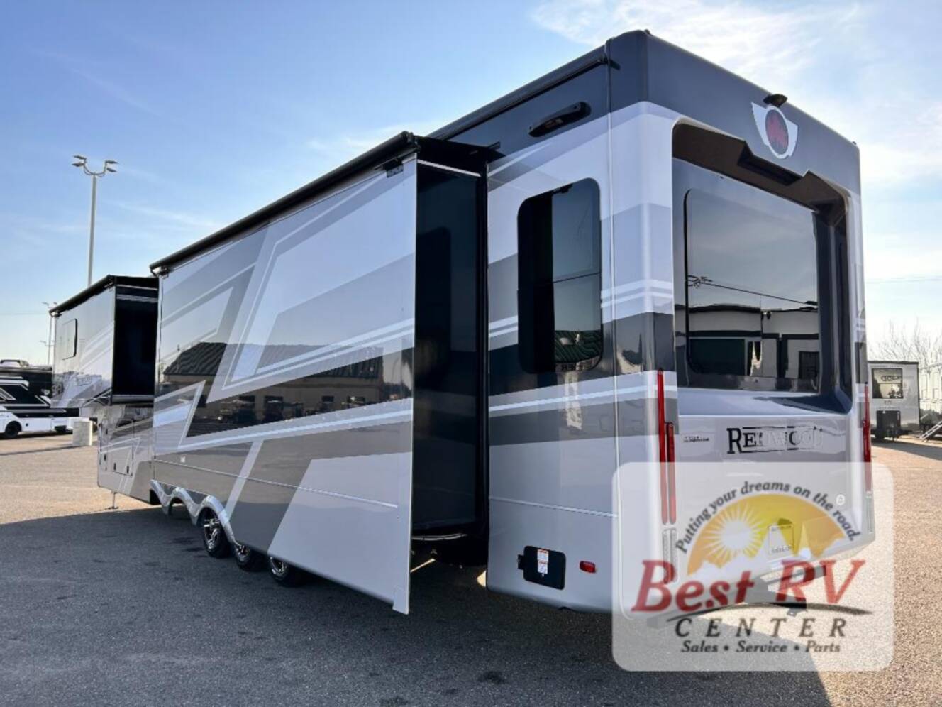 A photo of this 2026 Redwood Rv Redwood 412GK