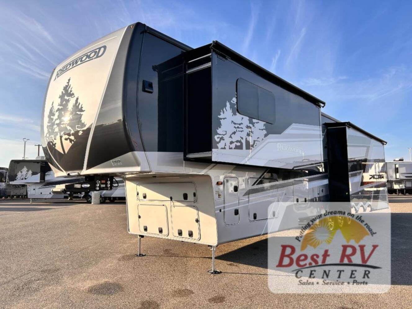 A photo of this 2026 Redwood Rv Redwood 412GK