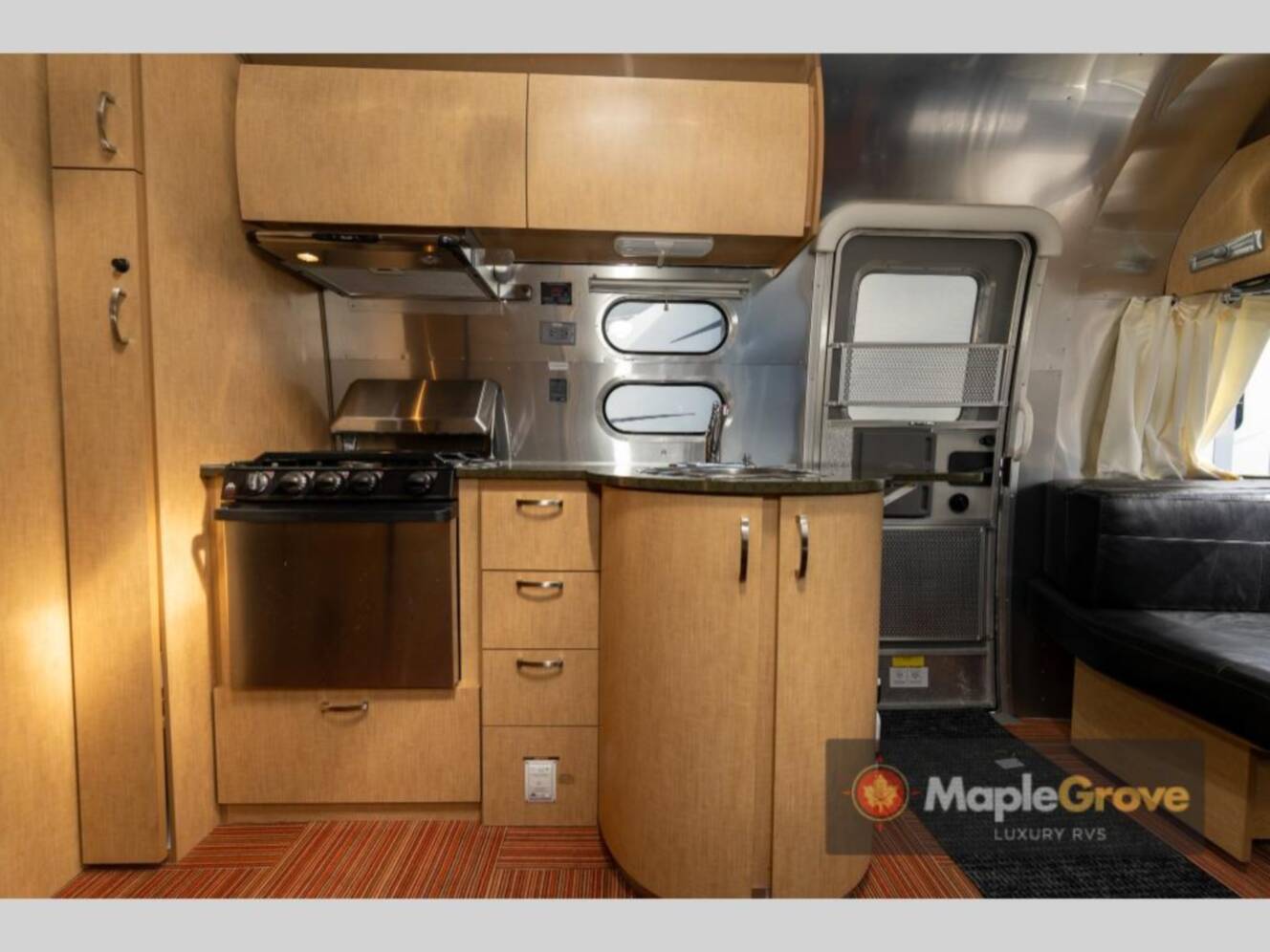 A photo of this 2015 Airstream Flying Cloud 25FB