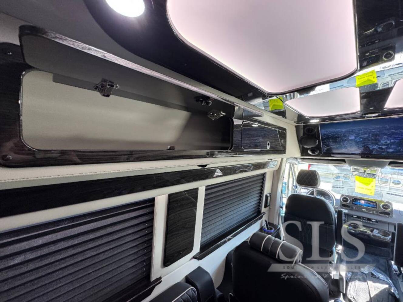 A photo of this 2026 Midwest Automotive Designs Luxe Cruiser D4 AWD