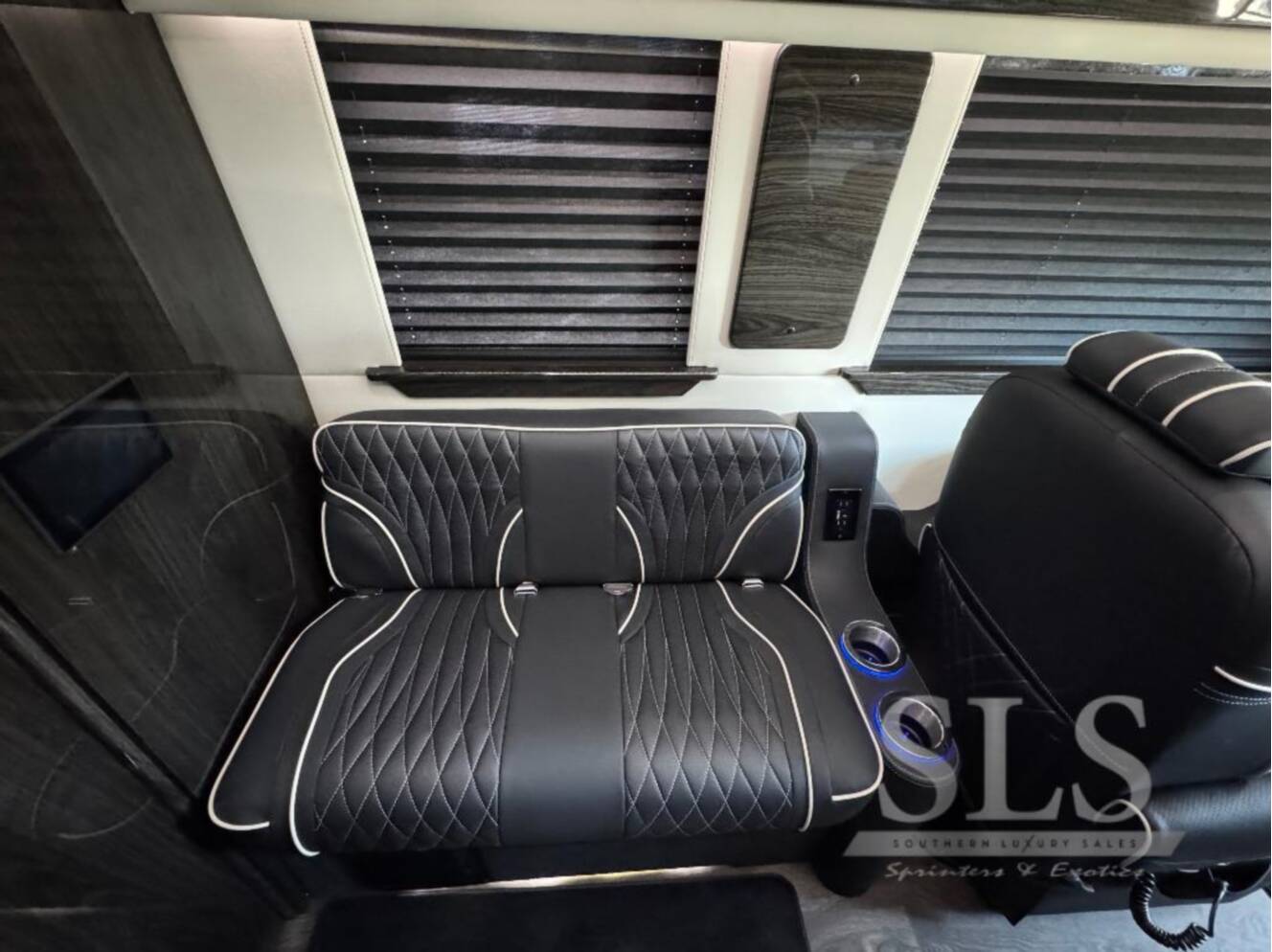A photo of this 2026 Midwest Automotive Designs Luxe Cruiser D4 AWD