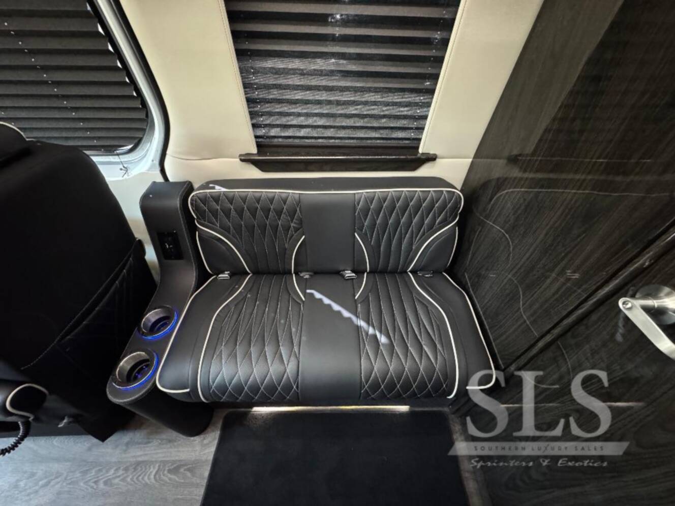 A photo of this 2026 Midwest Automotive Designs Luxe Cruiser D4 AWD