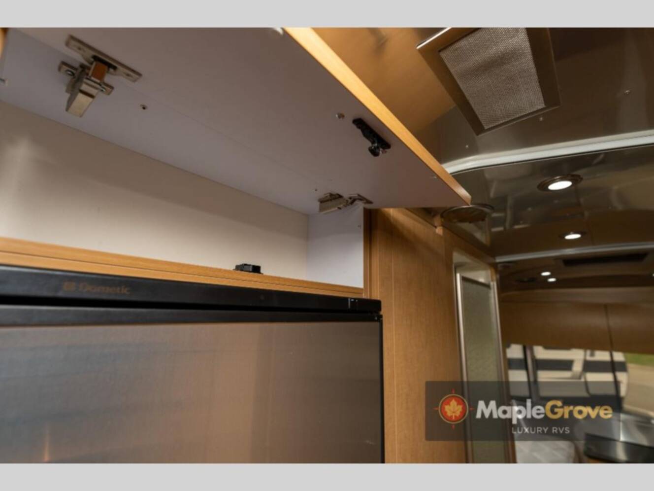 A photo of this 2015 Airstream Flying Cloud 25FB