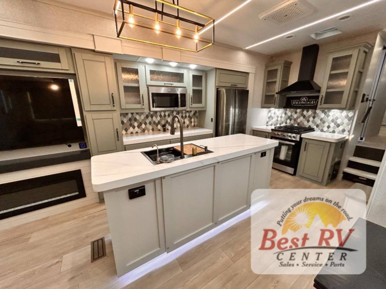 A photo of this 2026 Redwood Rv Redwood 412GK