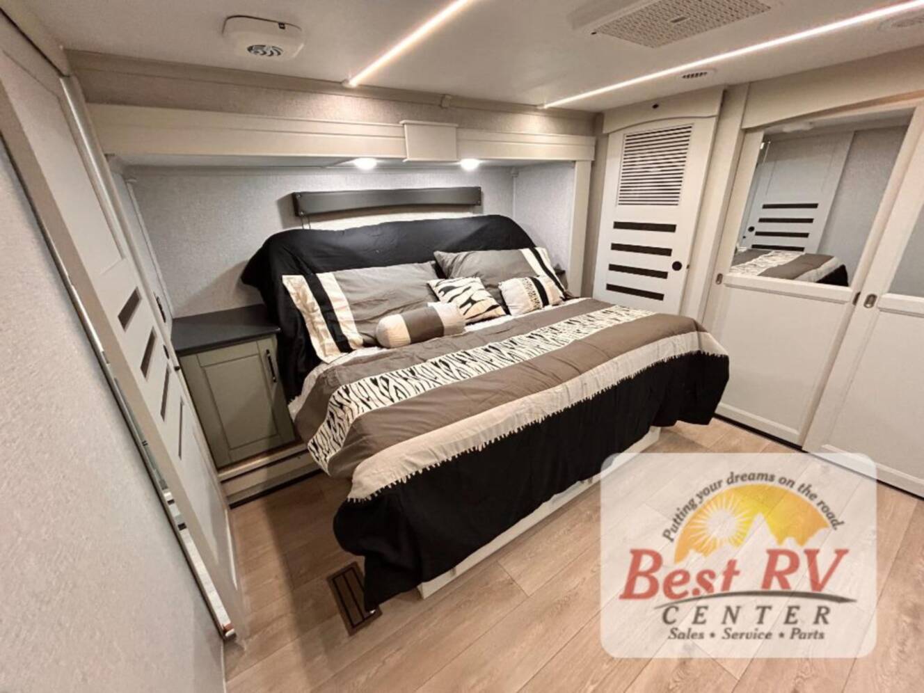A photo of this 2026 Redwood Rv Redwood 412GK