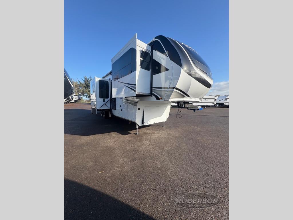 View more photos of this listing