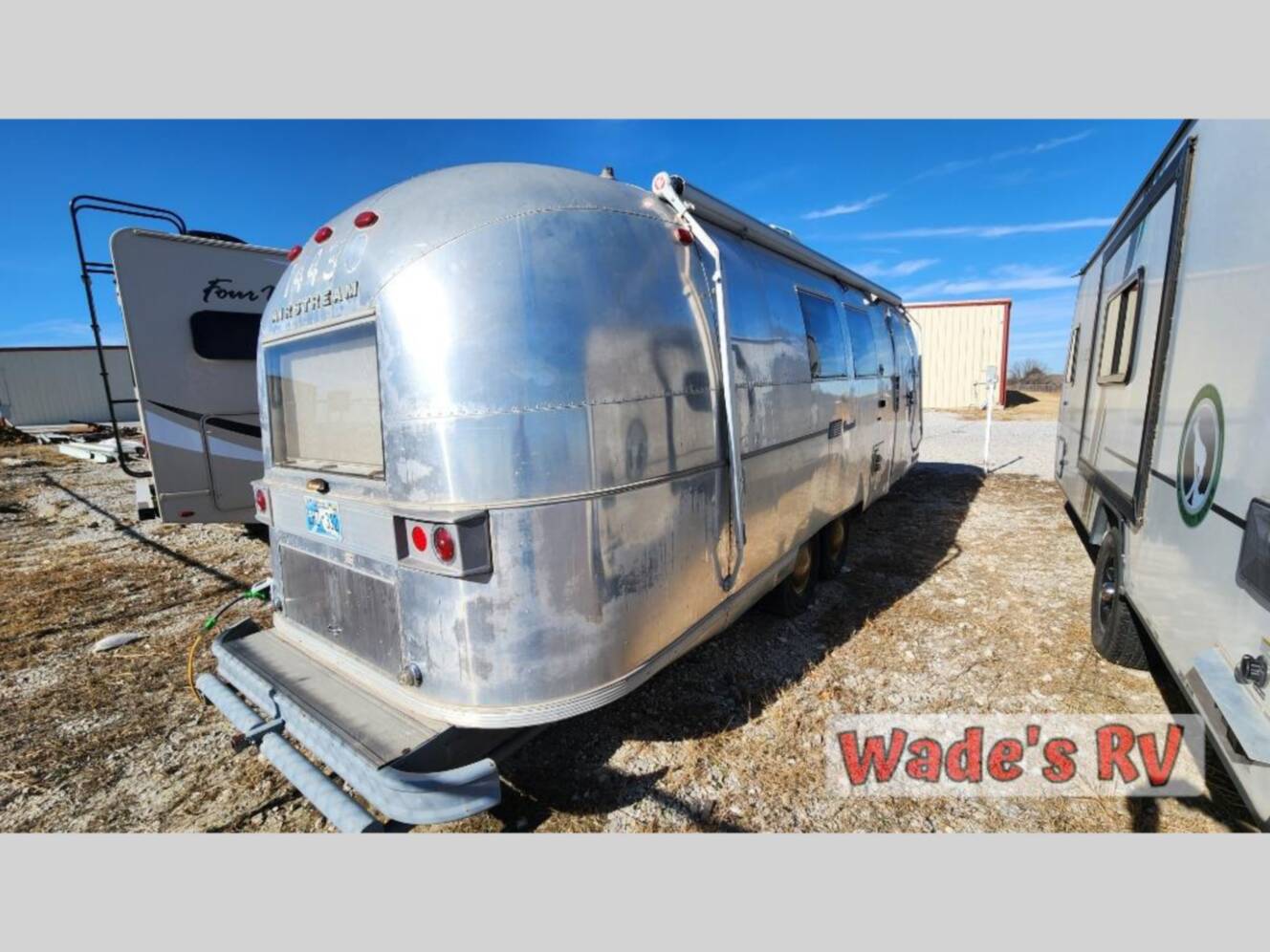 A photo of this 1966 Airstream LAND YACHT