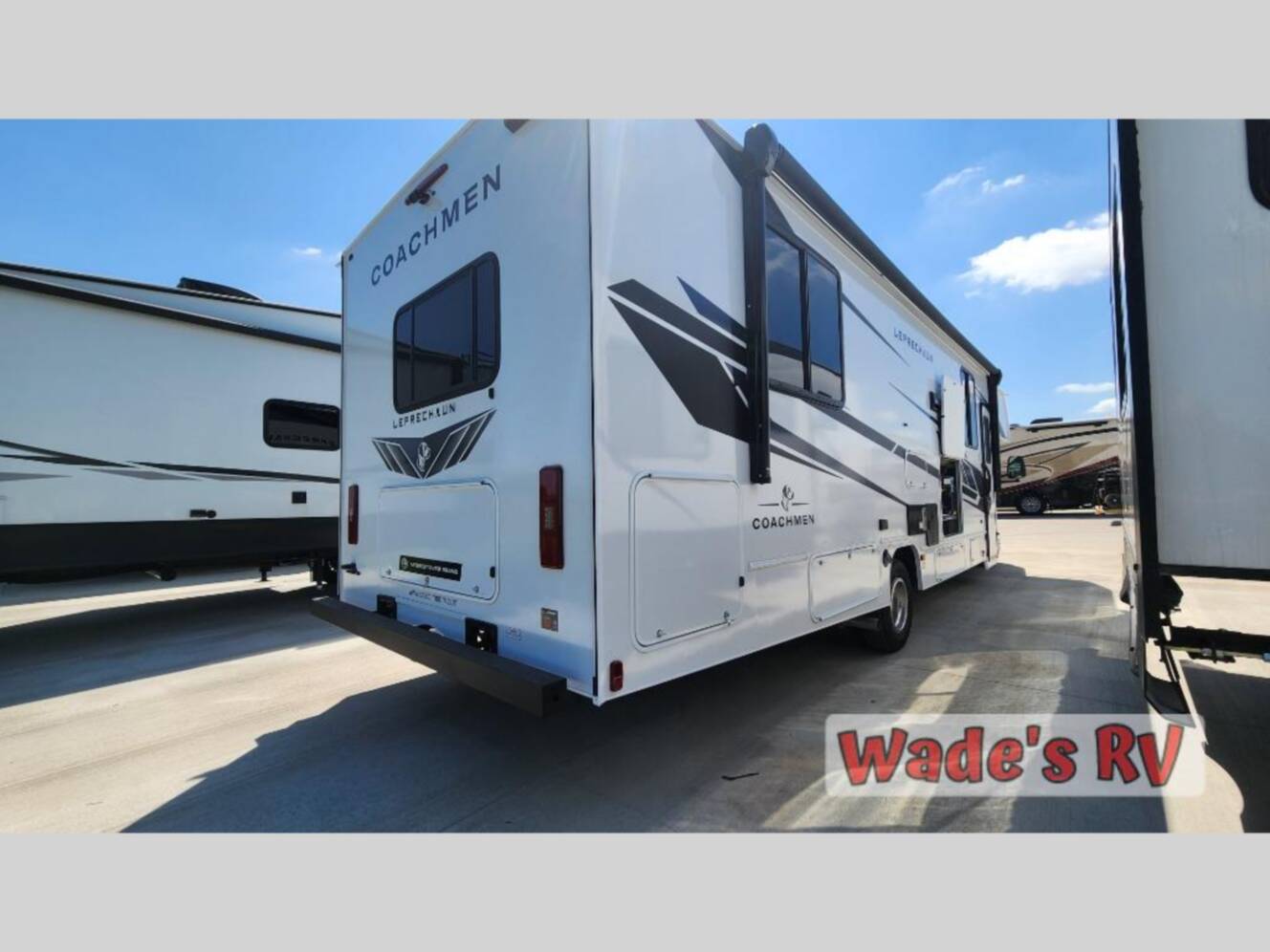 A photo of this 2026 Coachmen Rv Leprechaun 319MB Ford 450