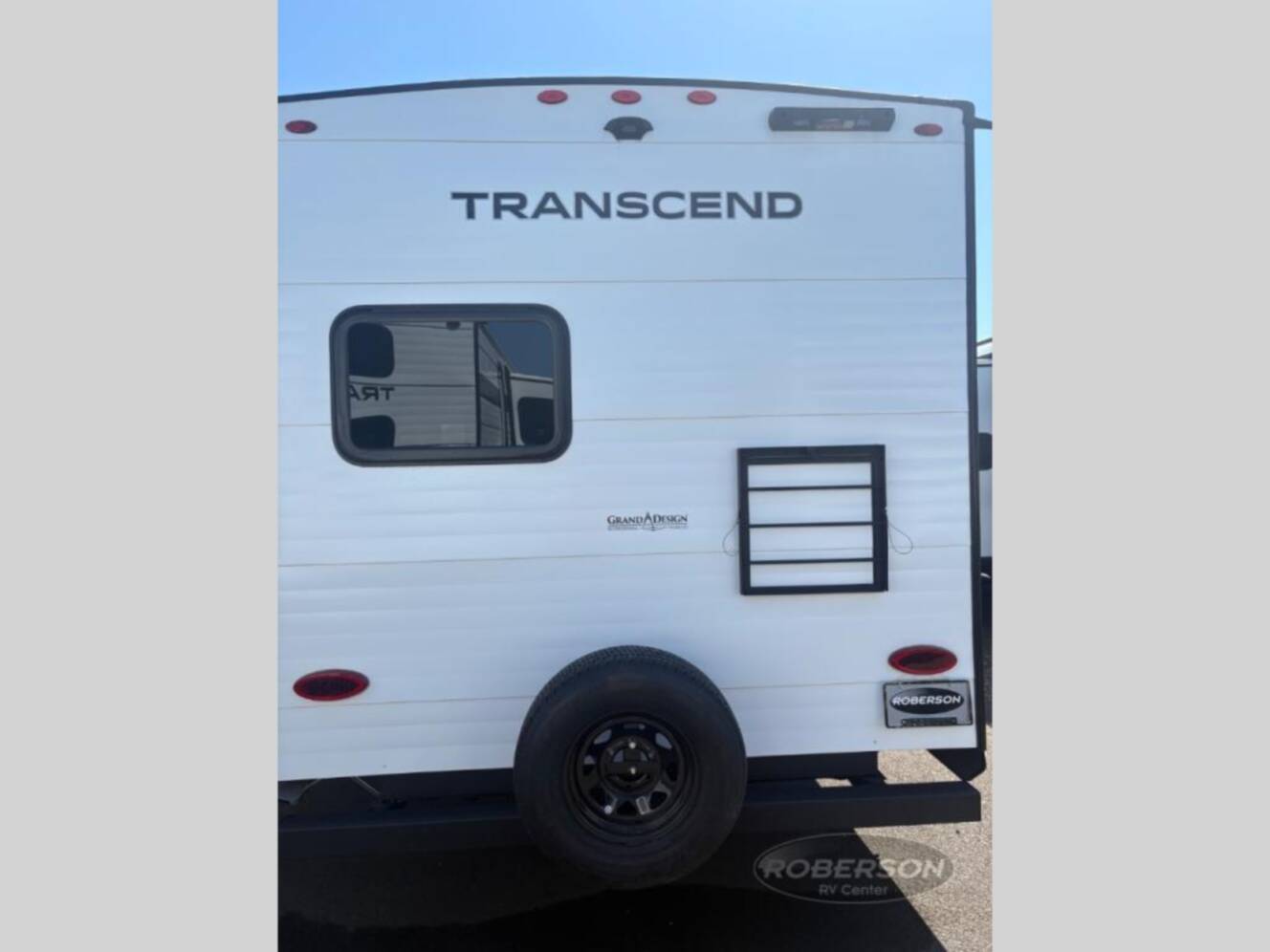 A photo of this 2026 Grand Design Transcend 325BHT