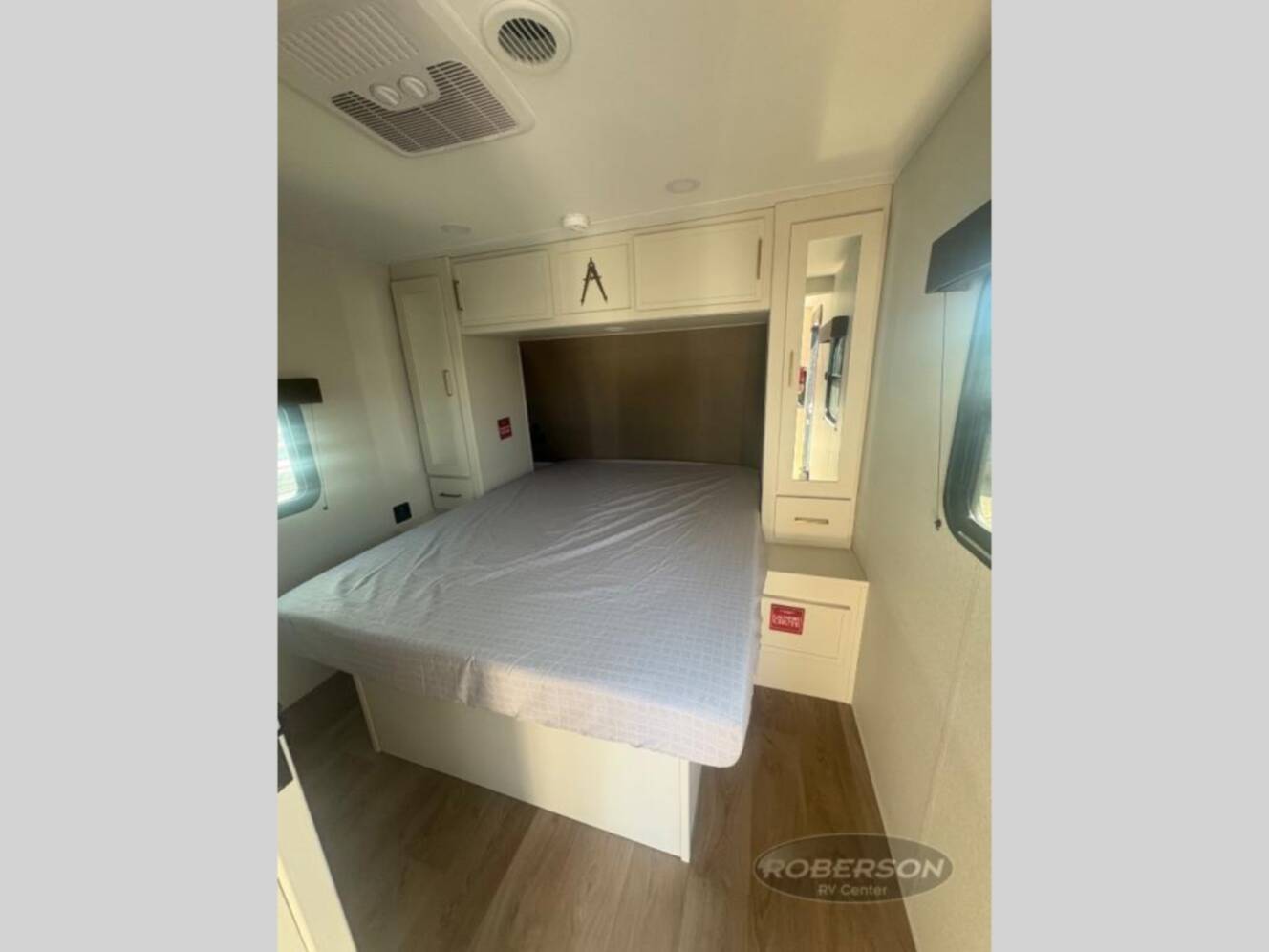 A photo of this 2026 Grand Design Transcend 325BHT