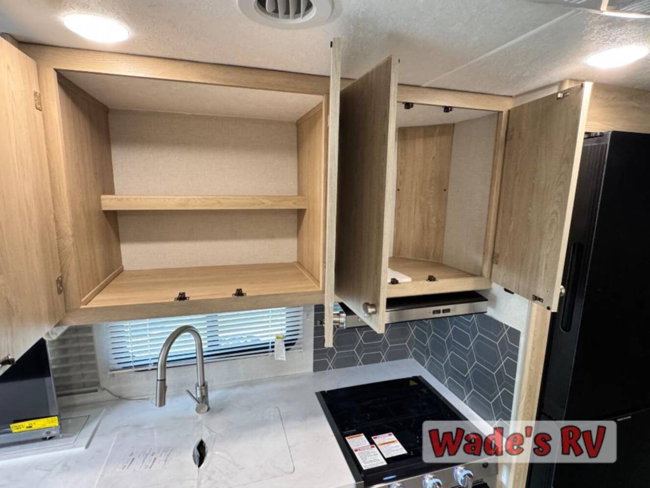 A photo of this 2026 Coachmen Rv Leprechaun 319MB Ford 450