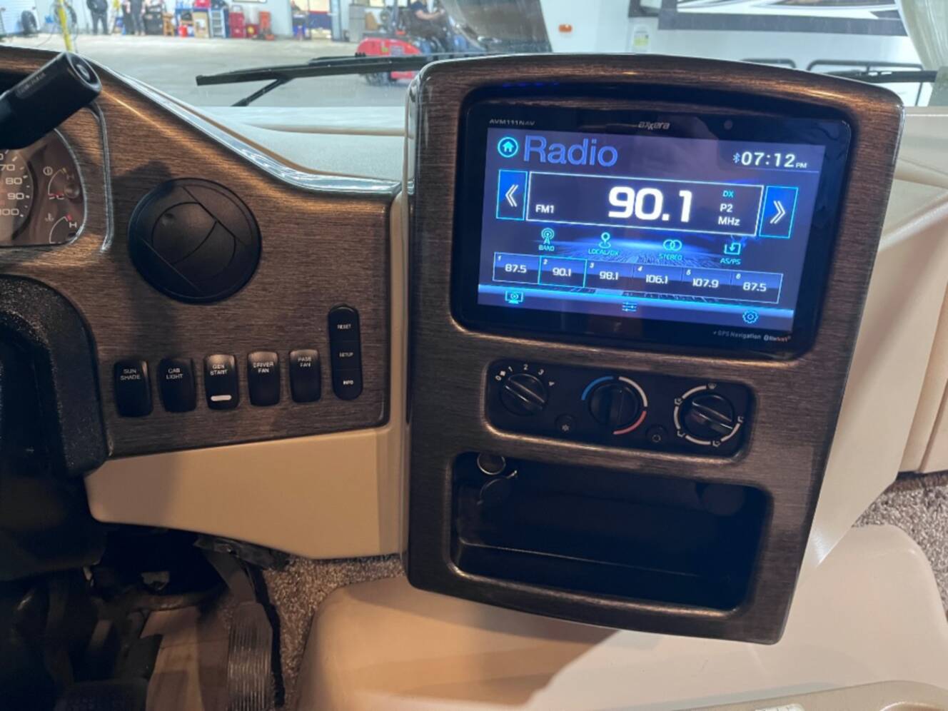A photo of this 2019 Thor Motor Coach Windsport 29M