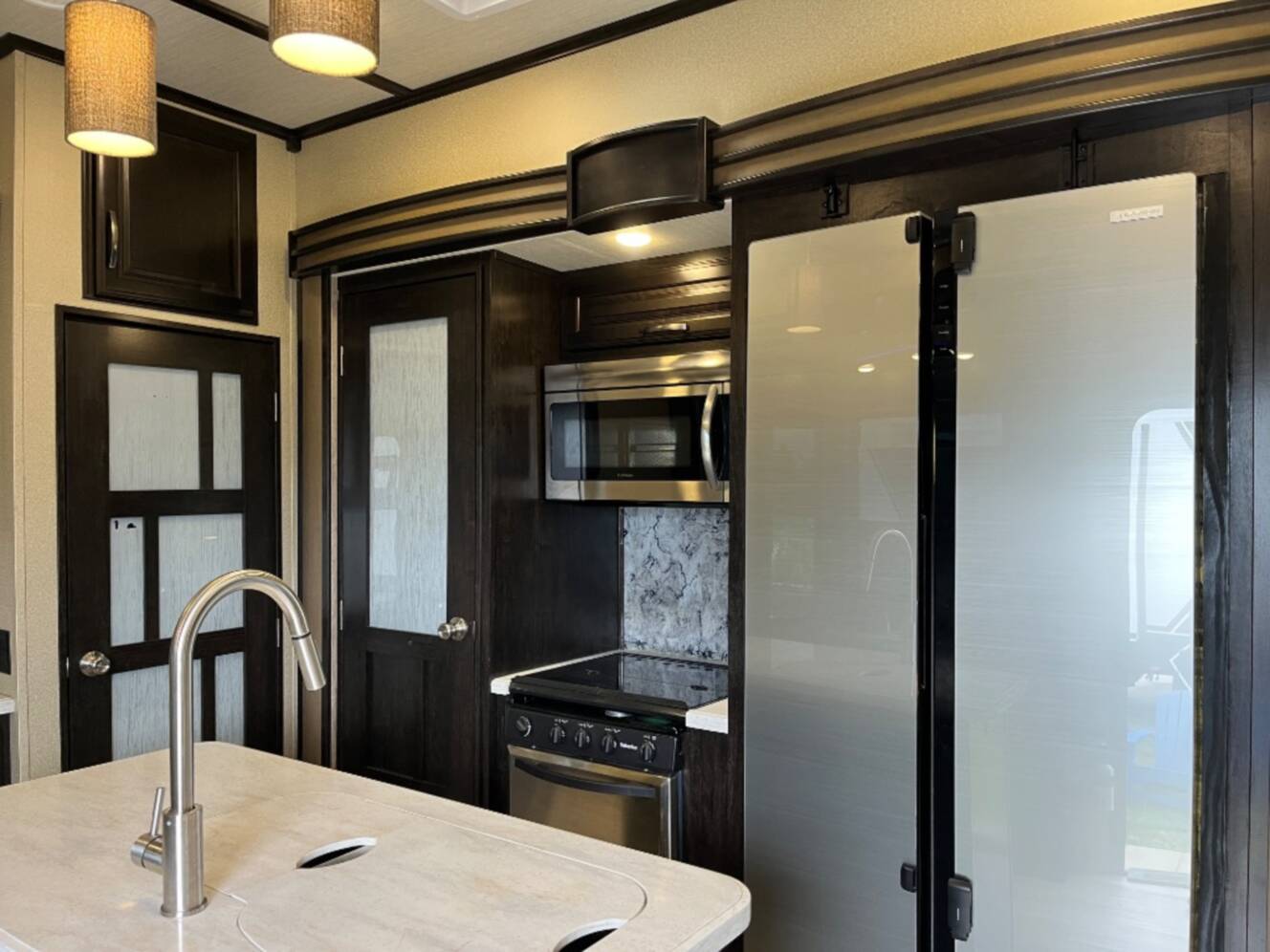 A photo of this 2018 Grand Design Momentum 376TH