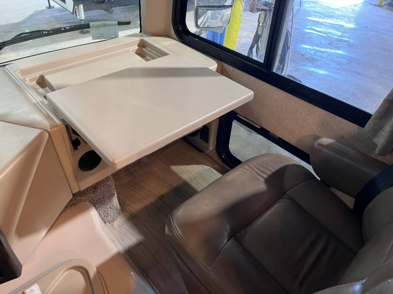 A photo of this 2019 Thor Motor Coach Windsport 29M