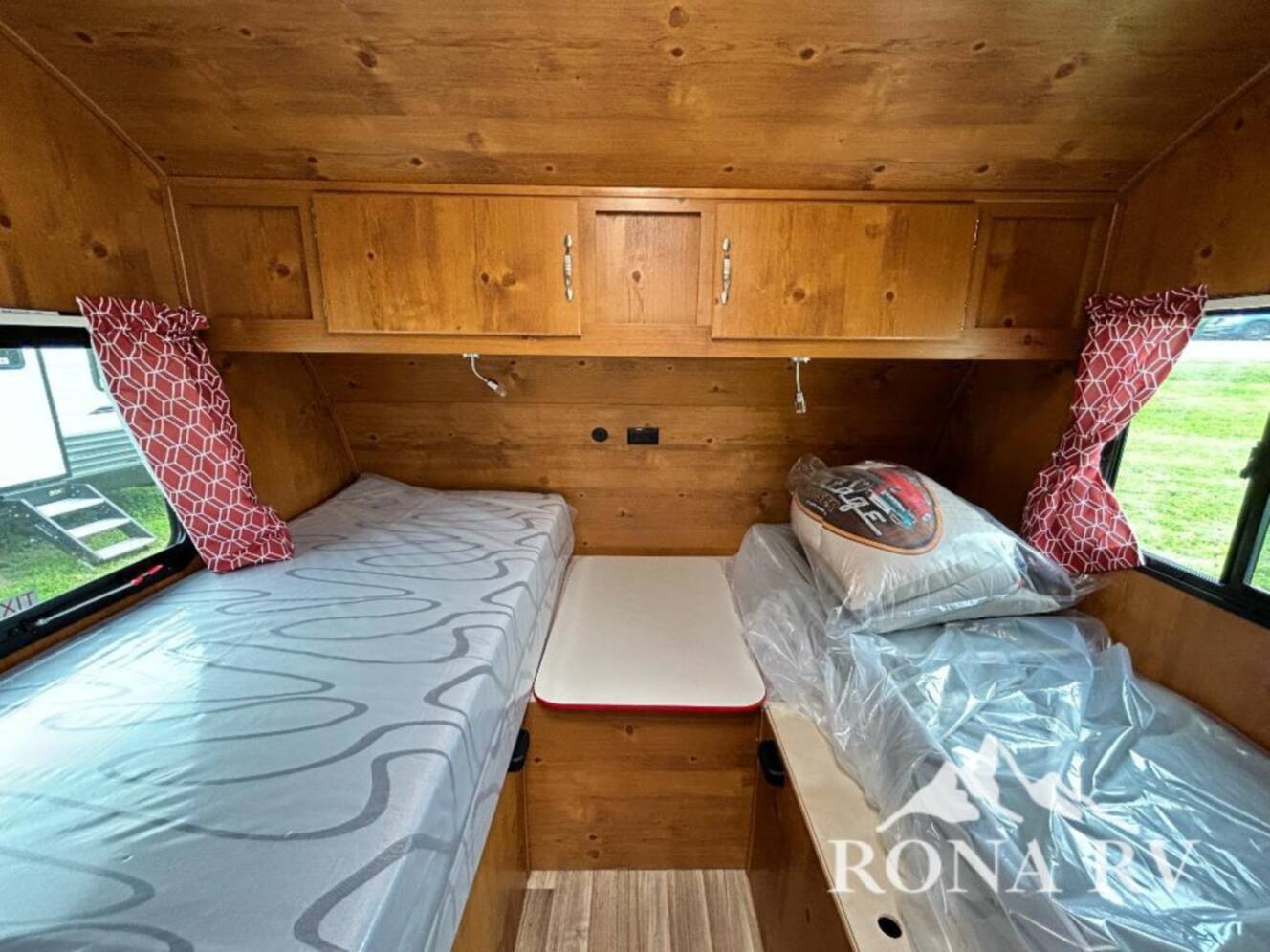 A photo of this 2026 Gulf Stream Rv Vintage Cruiser 19TWD