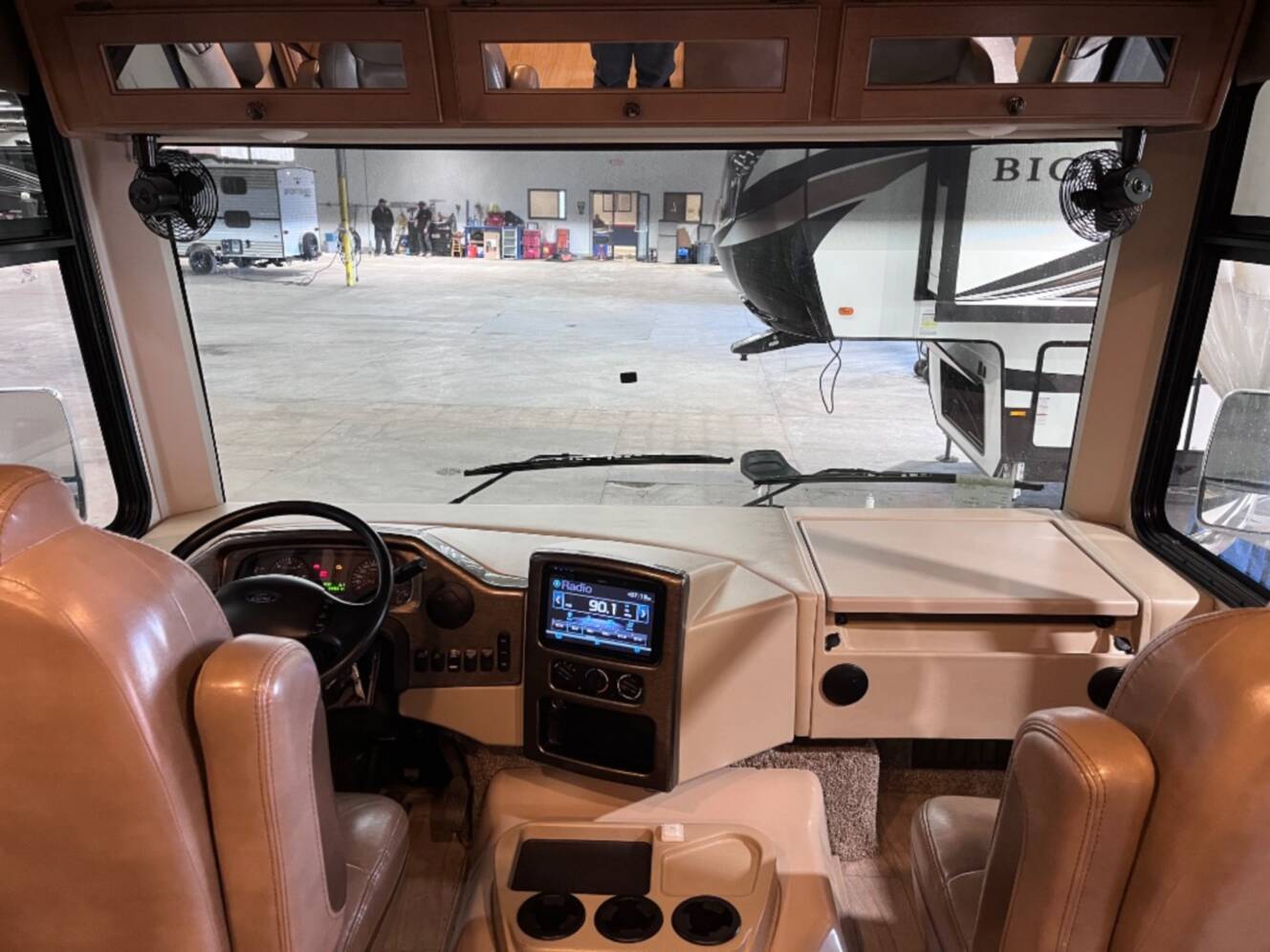 A photo of this 2019 Thor Motor Coach Windsport 29M