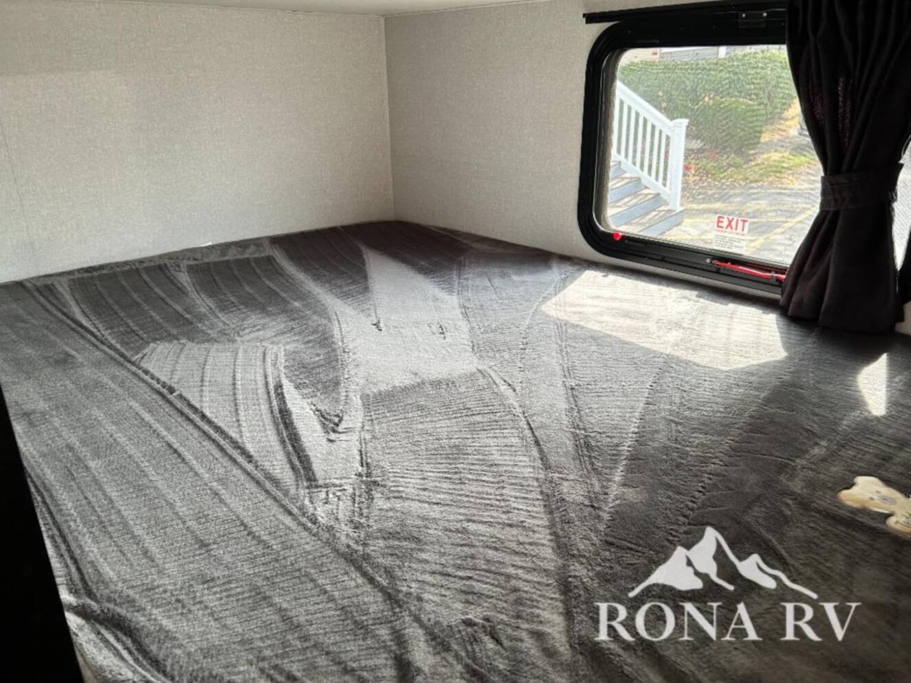 A photo of this 2026 Open Range Rv Roamer Light Duty 28DBSS
