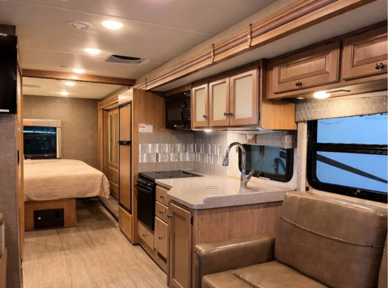 A photo of this 2019 Thor Motor Coach Windsport 29M