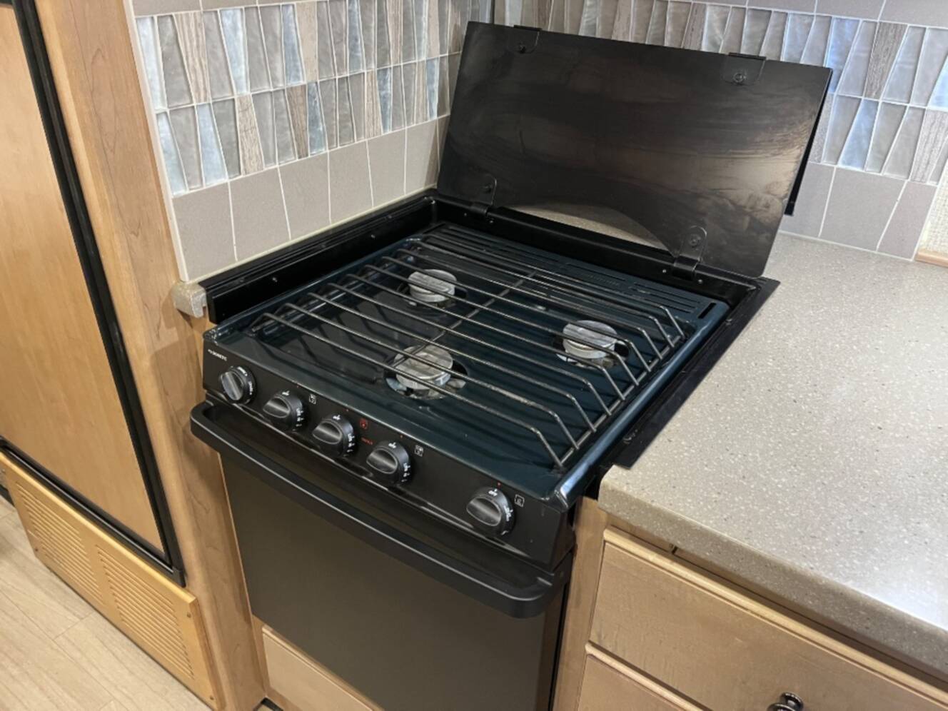 A photo of this 2019 Thor Motor Coach Windsport 29M