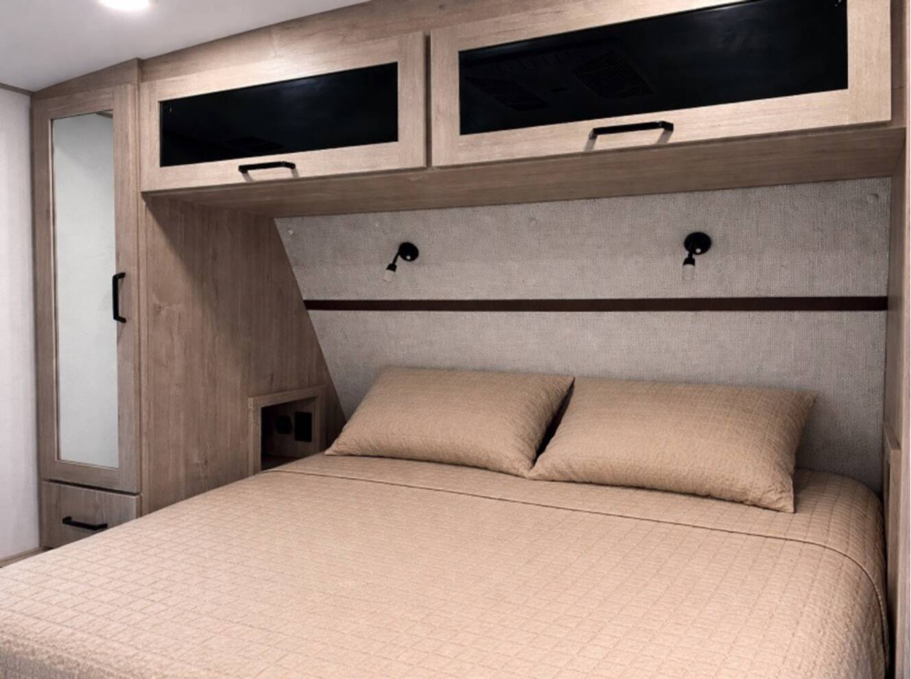 A photo of this 2026 Grand Design Imagine 2670MK