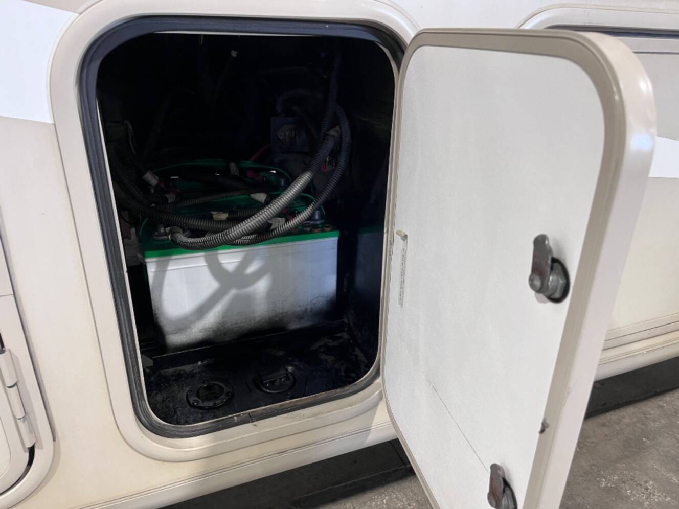 A photo of this 2019 Thor Motor Coach Windsport 29M