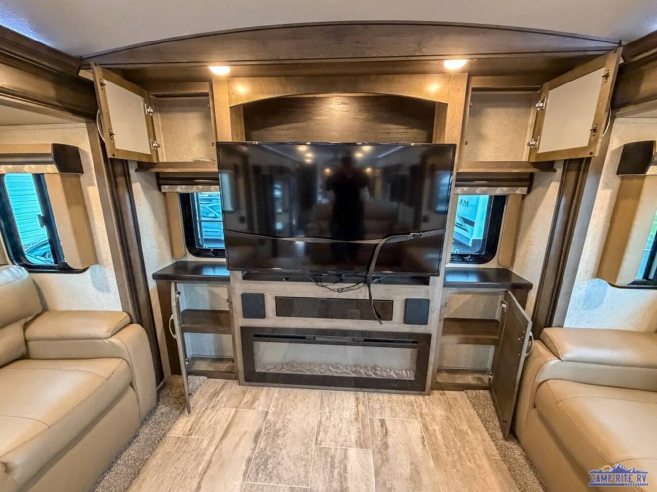 A photo of this 2019 Keystone Rv Montana 3791RD
