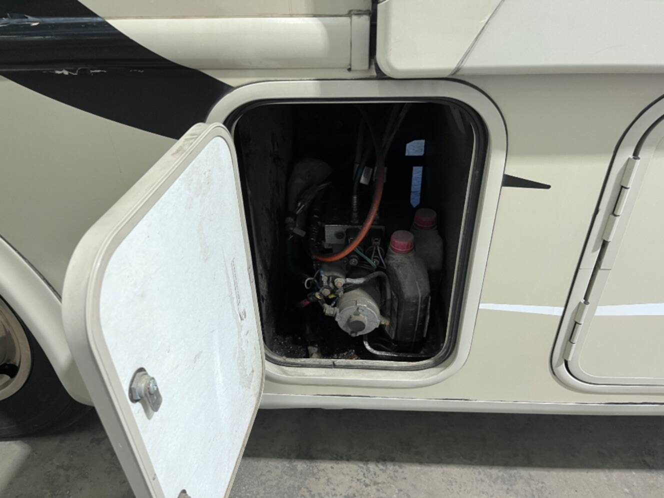 A photo of this 2019 Thor Motor Coach Windsport 29M