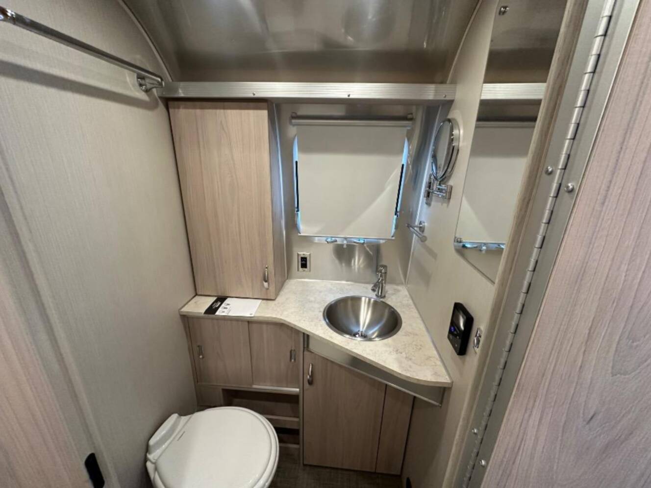 A photo of this 2026 Airstream Globetrotter 25FB