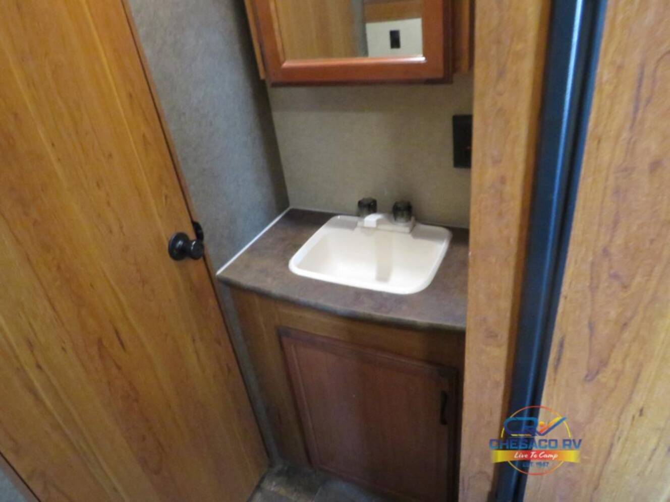 A photo of this 2016 Starcraft AR-ONE MAXX 26BH