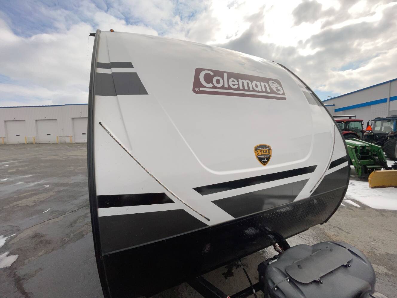 A photo of this 2022 Coleman COLEMAN LIGHT 2755BH