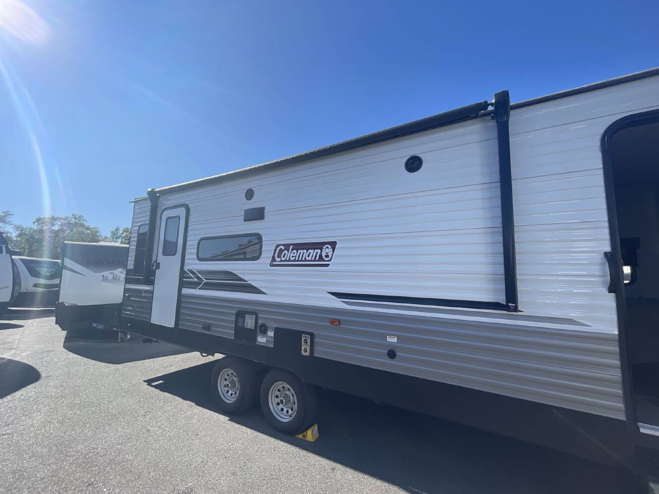 A photo of this 2022 Coleman COLEMAN LANTERN 264RL