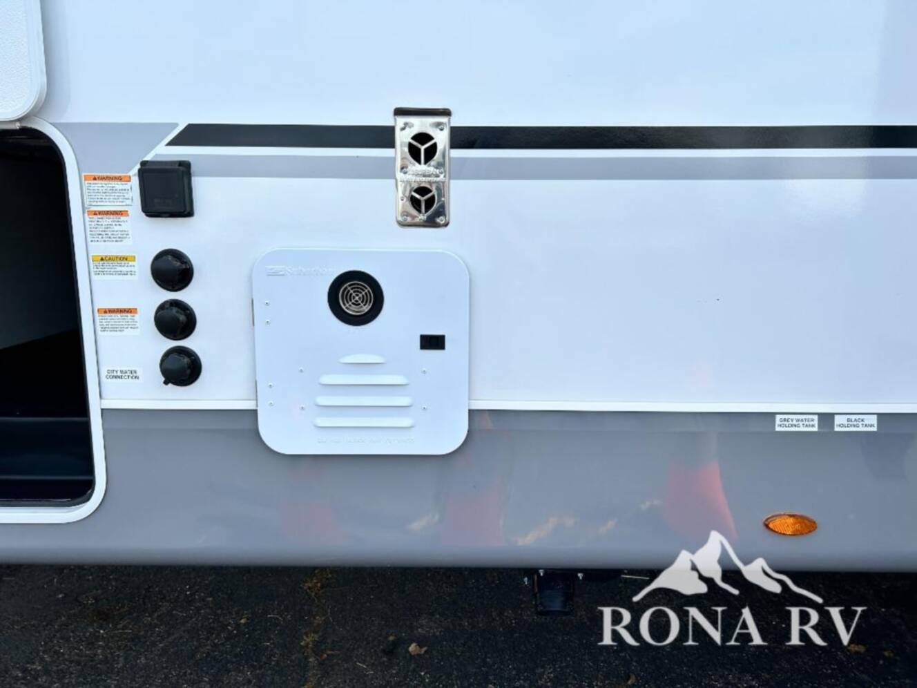 A photo of this 2026 Open Range Rv Roamer Light Duty 28DBSS