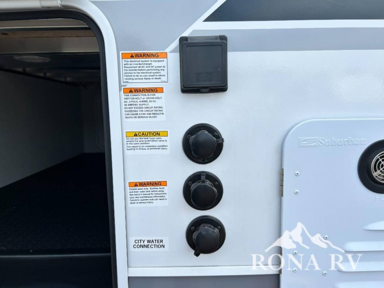 A photo of this 2026 Open Range Rv Roamer Light Duty 28DBSS