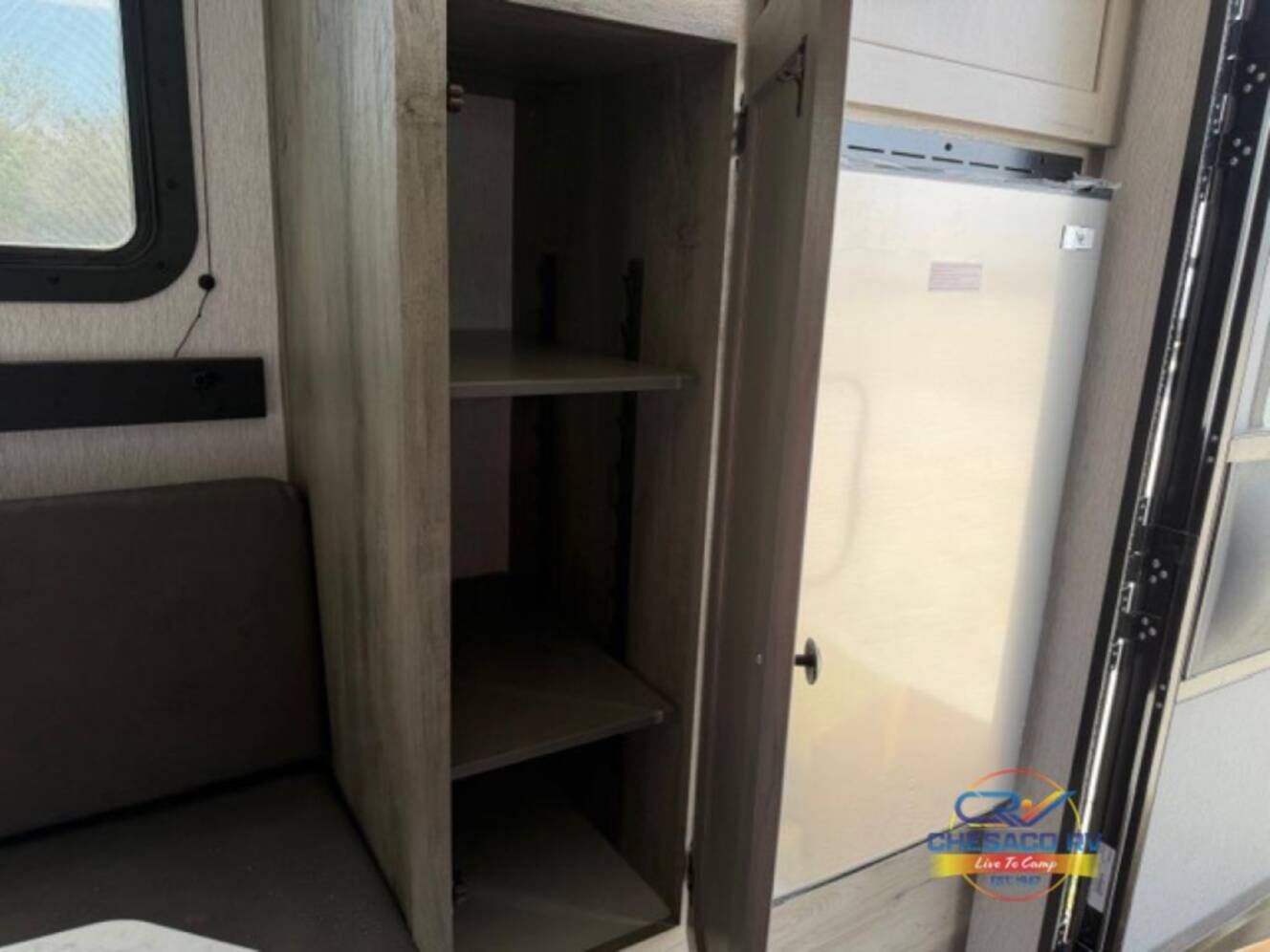 A photo of this 2026 Sunset Park Rv Sun Trek 550