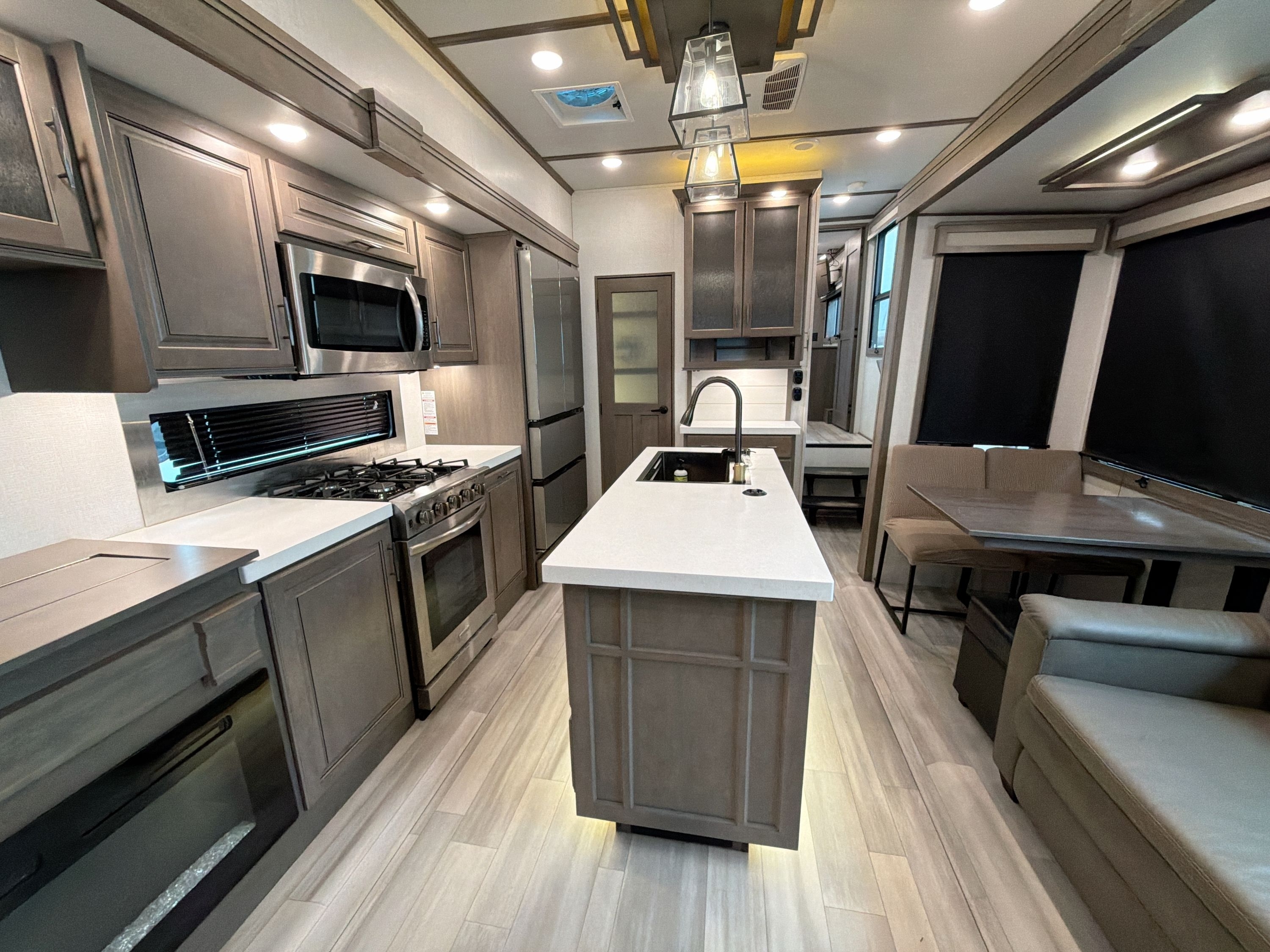 2024 Grand Design SOLITUDE 391DL in vacaville CA