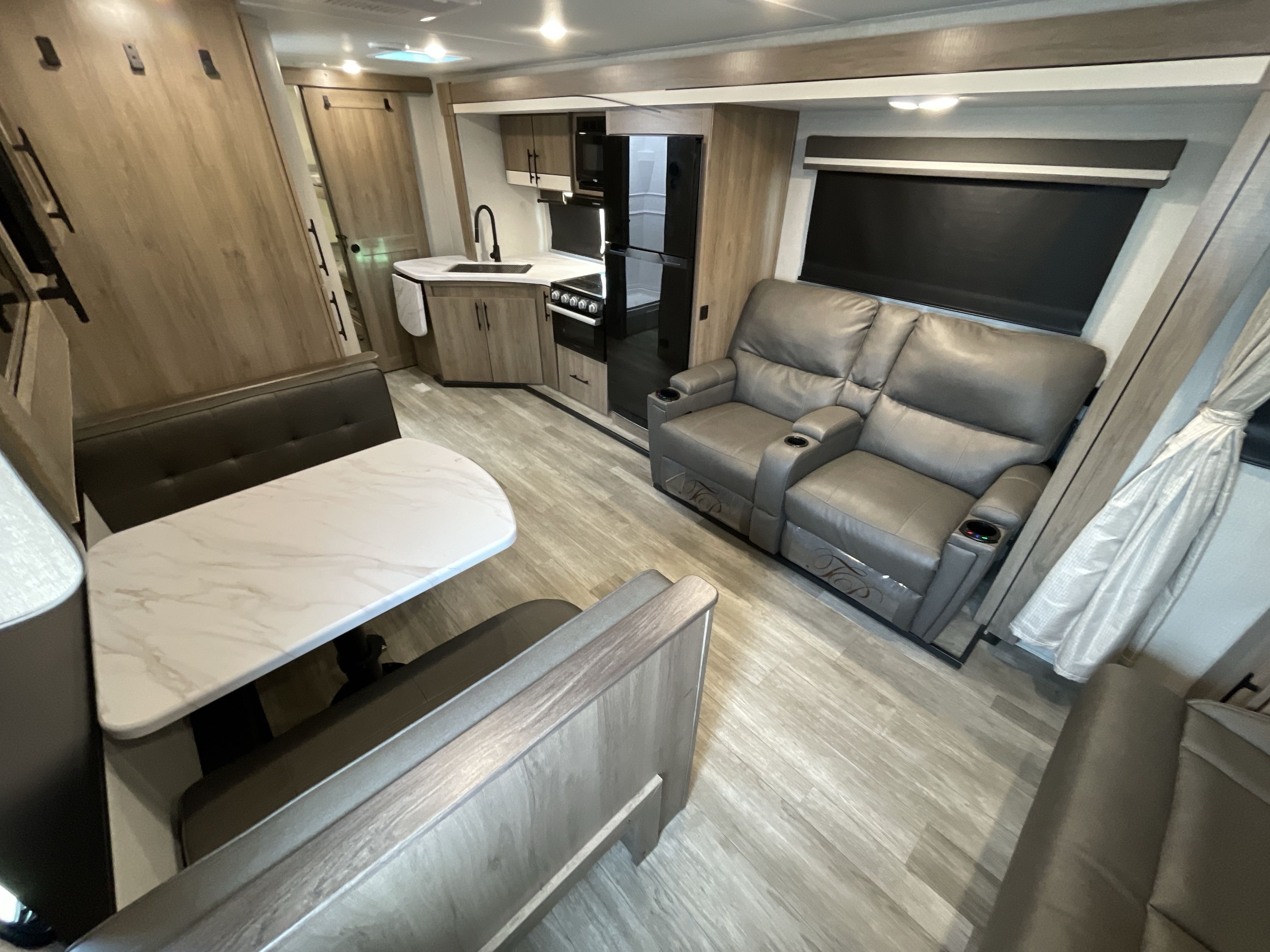2023 Grand Design IMAGINE XLS 25BHE in monticello MN