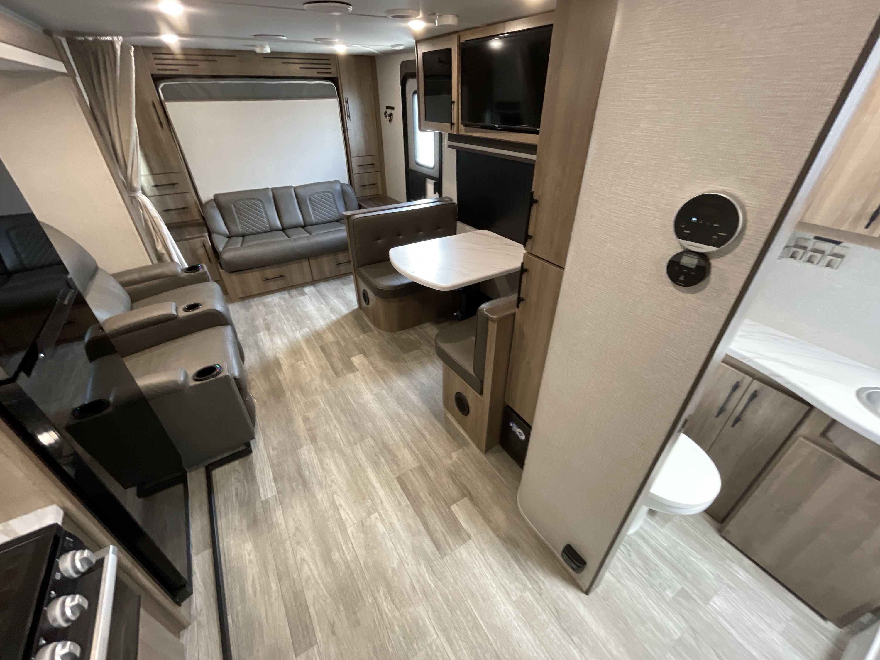 2023 Grand Design IMAGINE XLS 25BHE in monticello MN