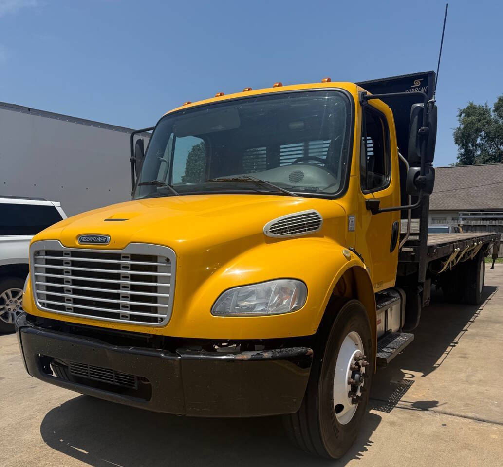 2020 FREIGHTLINER BUSINESS CLASS M2 106 in Houston, TX