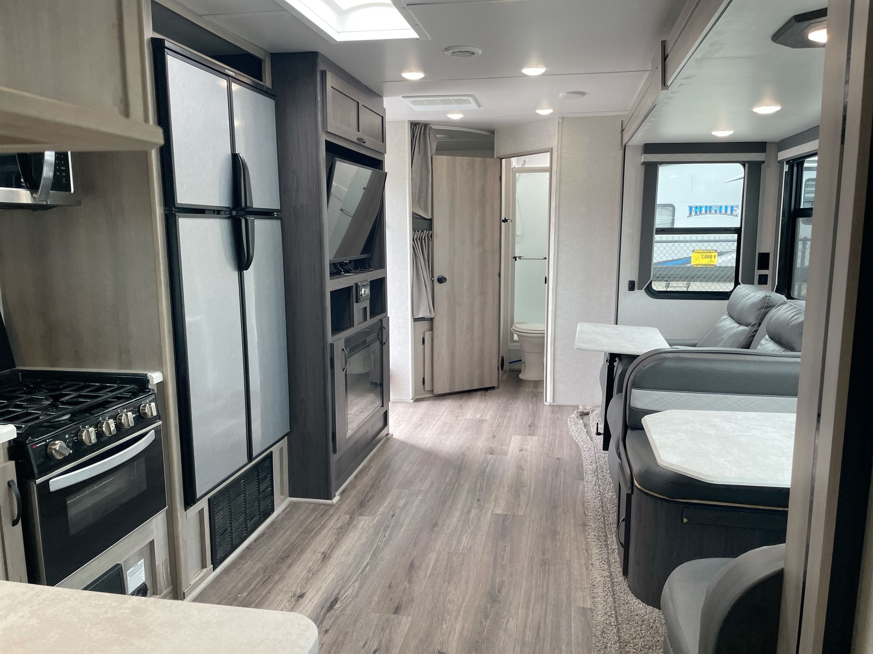 2021 Winnebago VOYAGE 3033BH in pooler GA