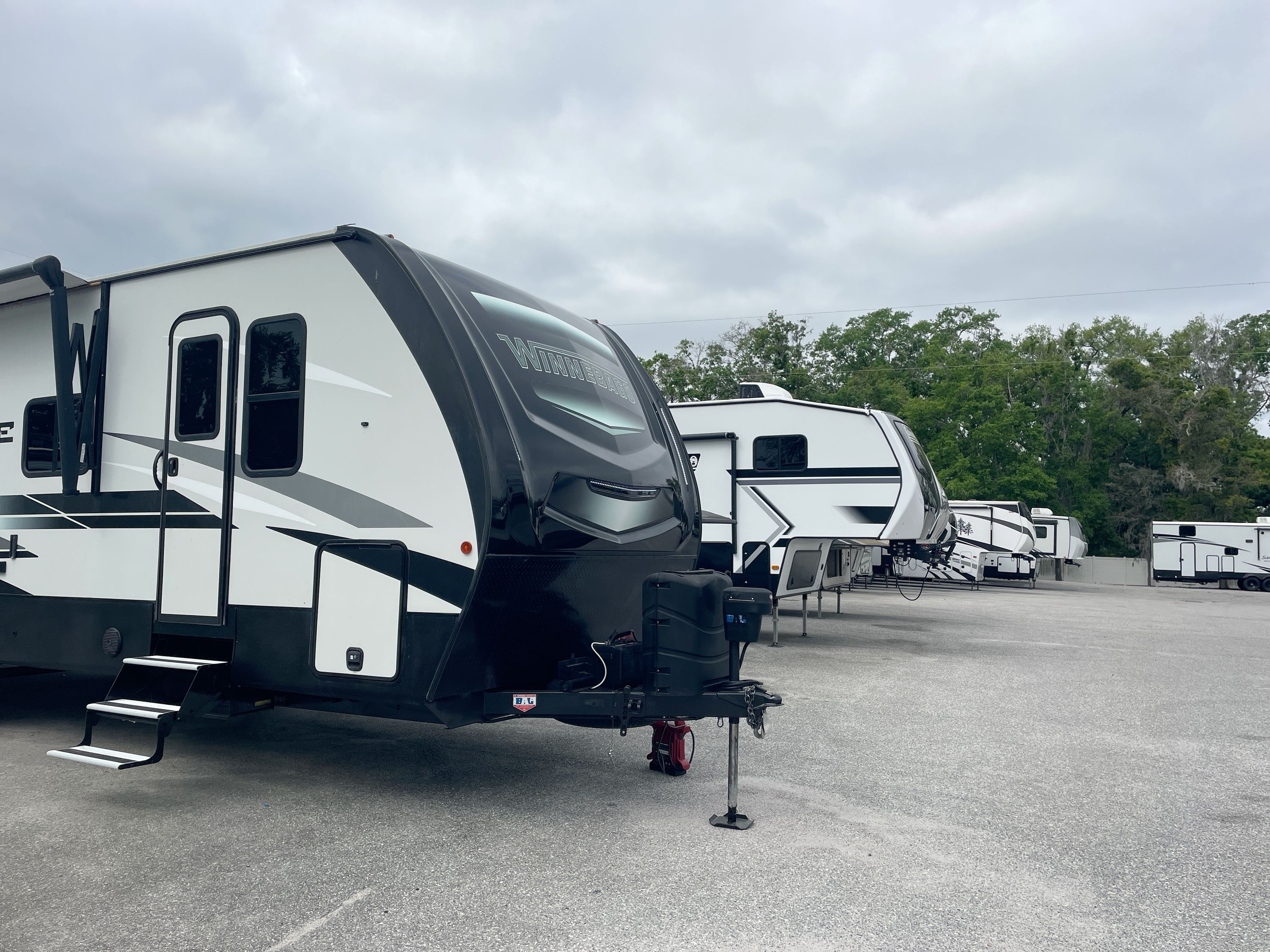 2021 Winnebago VOYAGE 3033BH in pooler GA