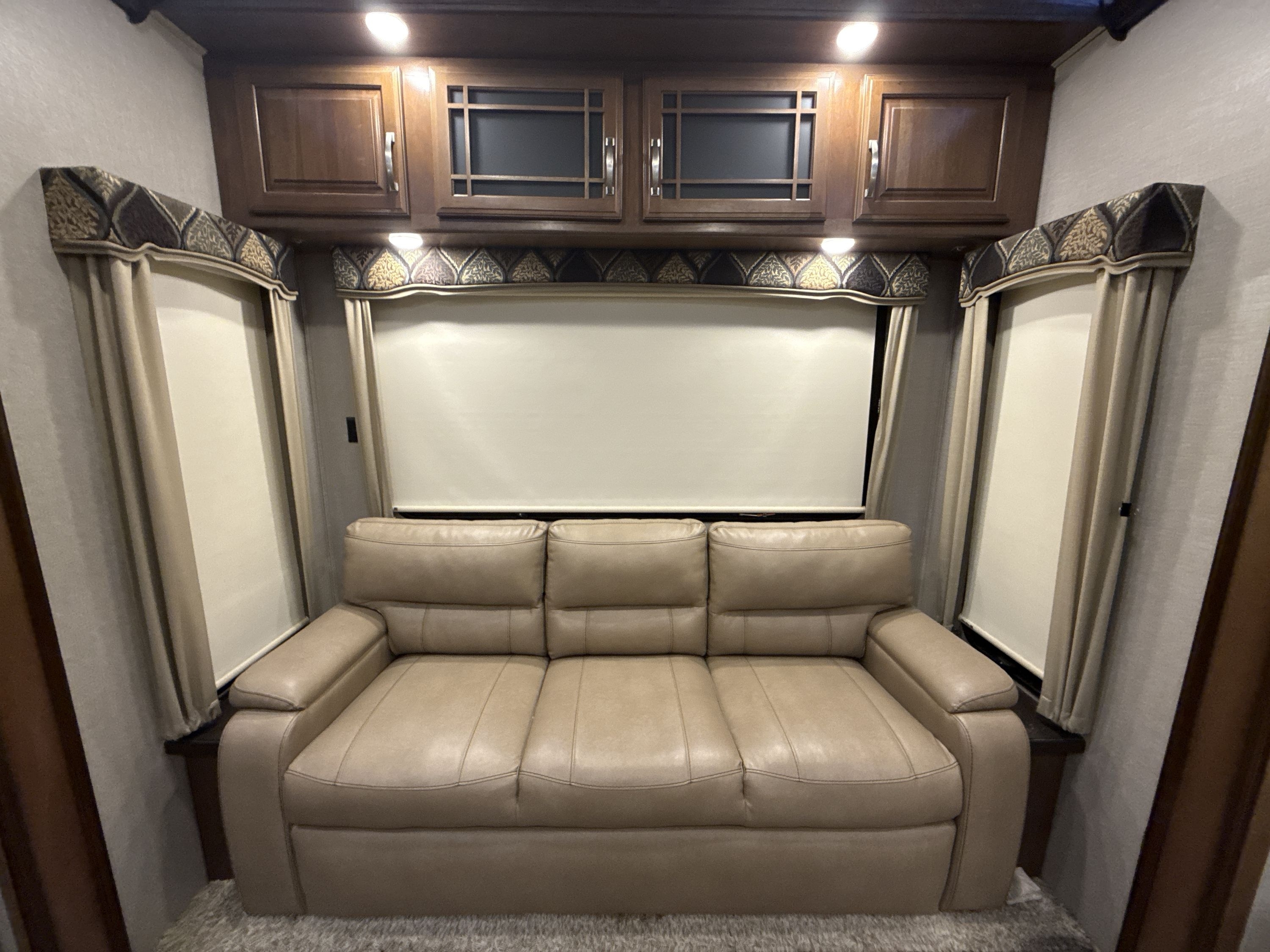 2018 Keystone MONTANA LEGACY 3160RL in sioux falls SD