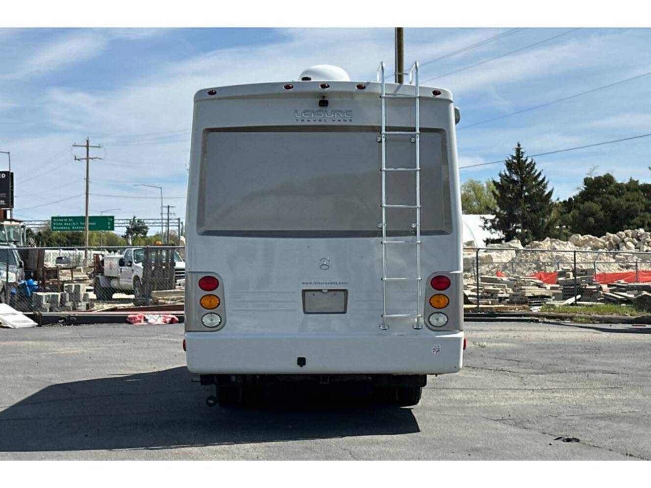 A photo of this 2014 Leisure Travel UNITY 24TB