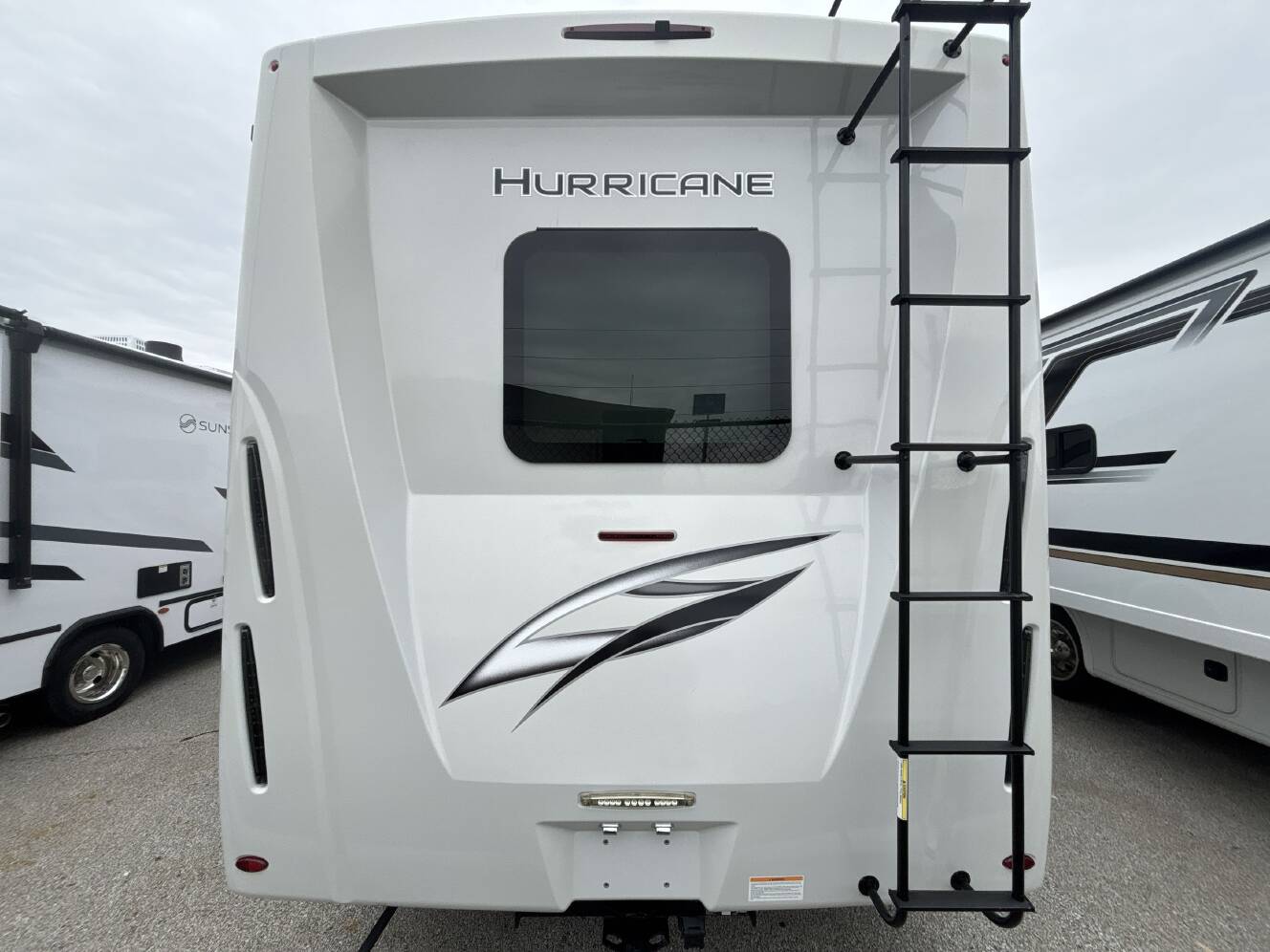 A photo of this 2024 Thor HURRICANE 29M