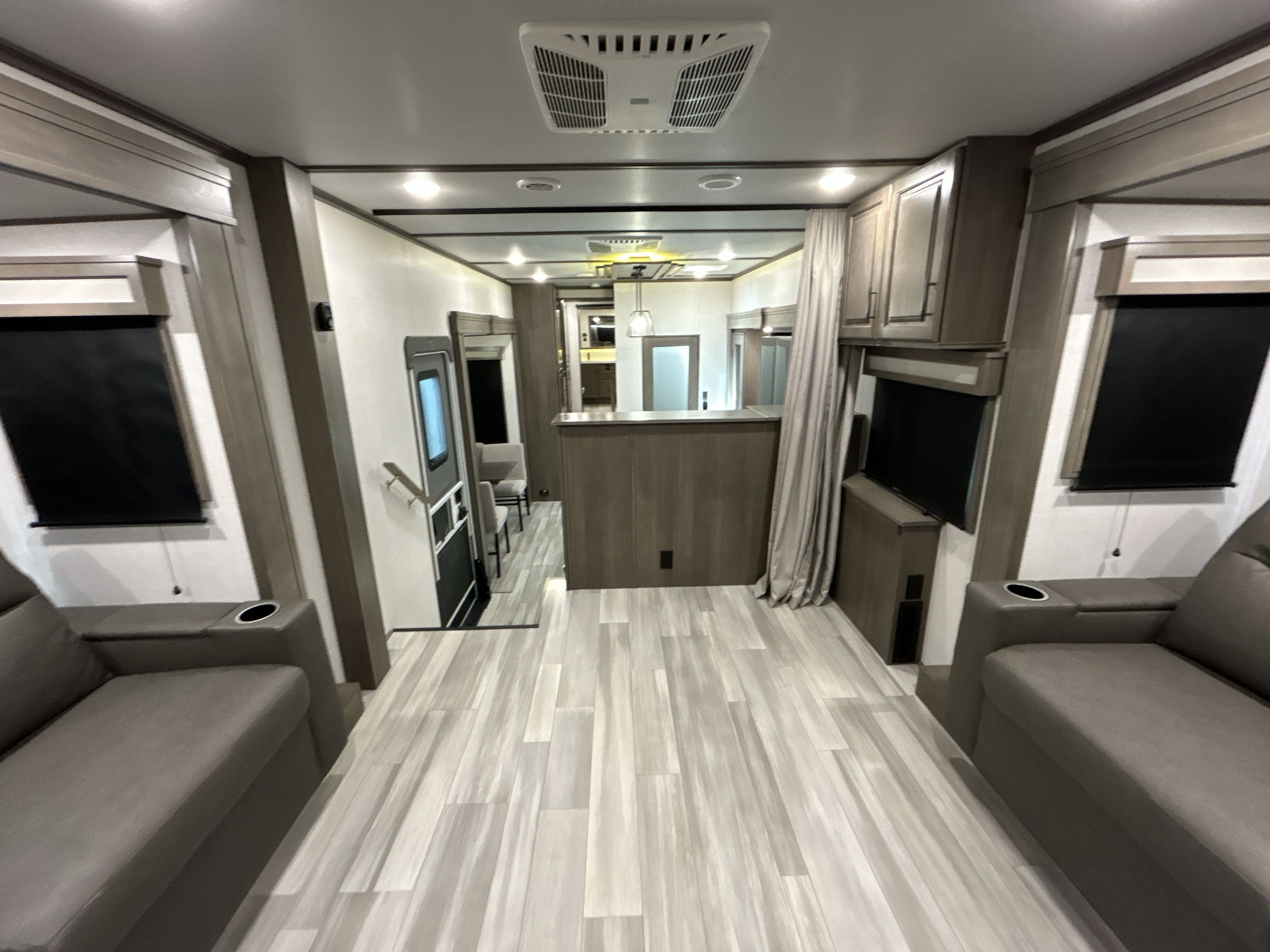 2024 Grand Design SOLITUDE 380FL in springfield MO