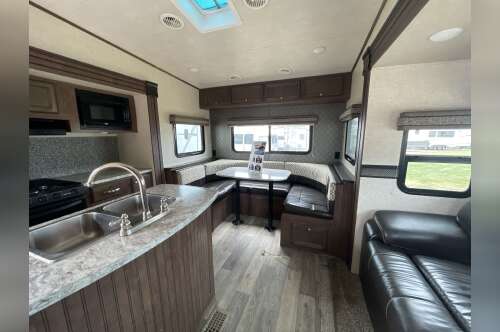 2017 Heartland ELKRIDGE XTREME LIGHT 260 in summerset SD