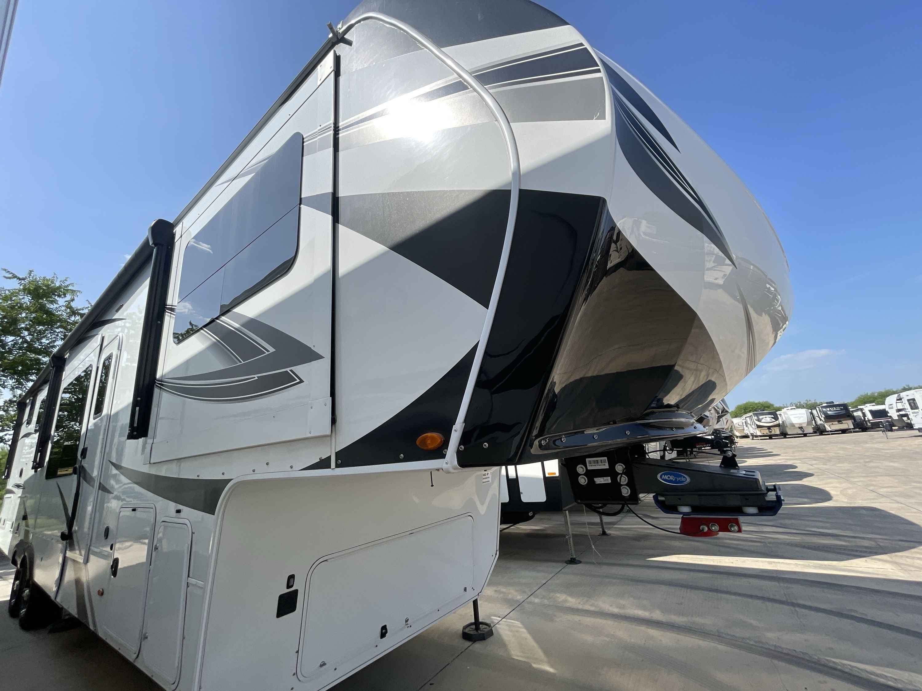 2023 Grand Design SOLITUDE 380FL in new braunfels TX