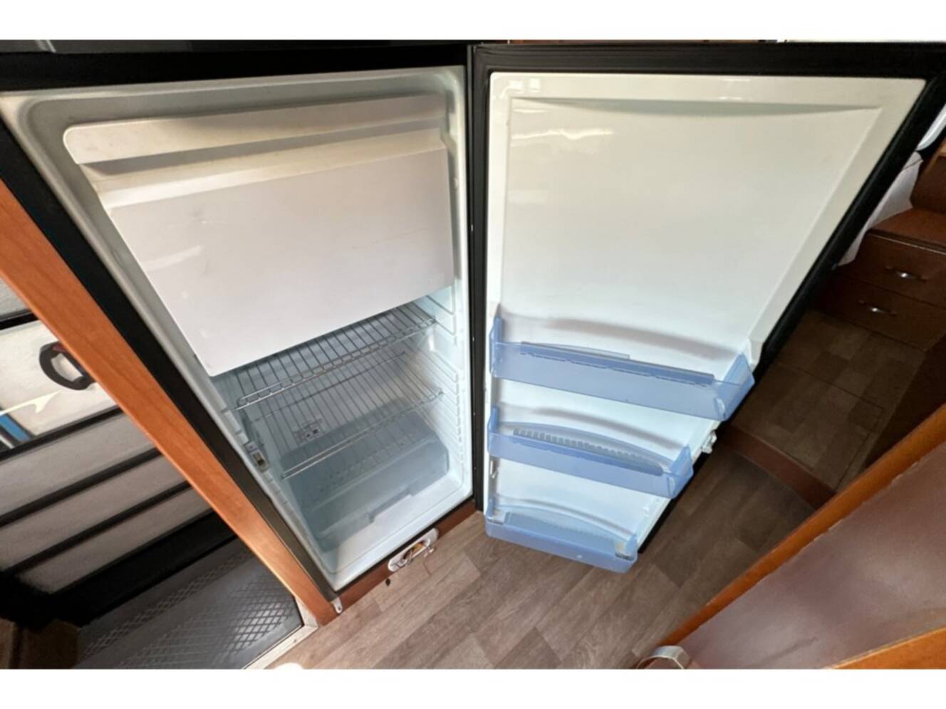 A photo of this 2014 Leisure Travel UNITY 24TB